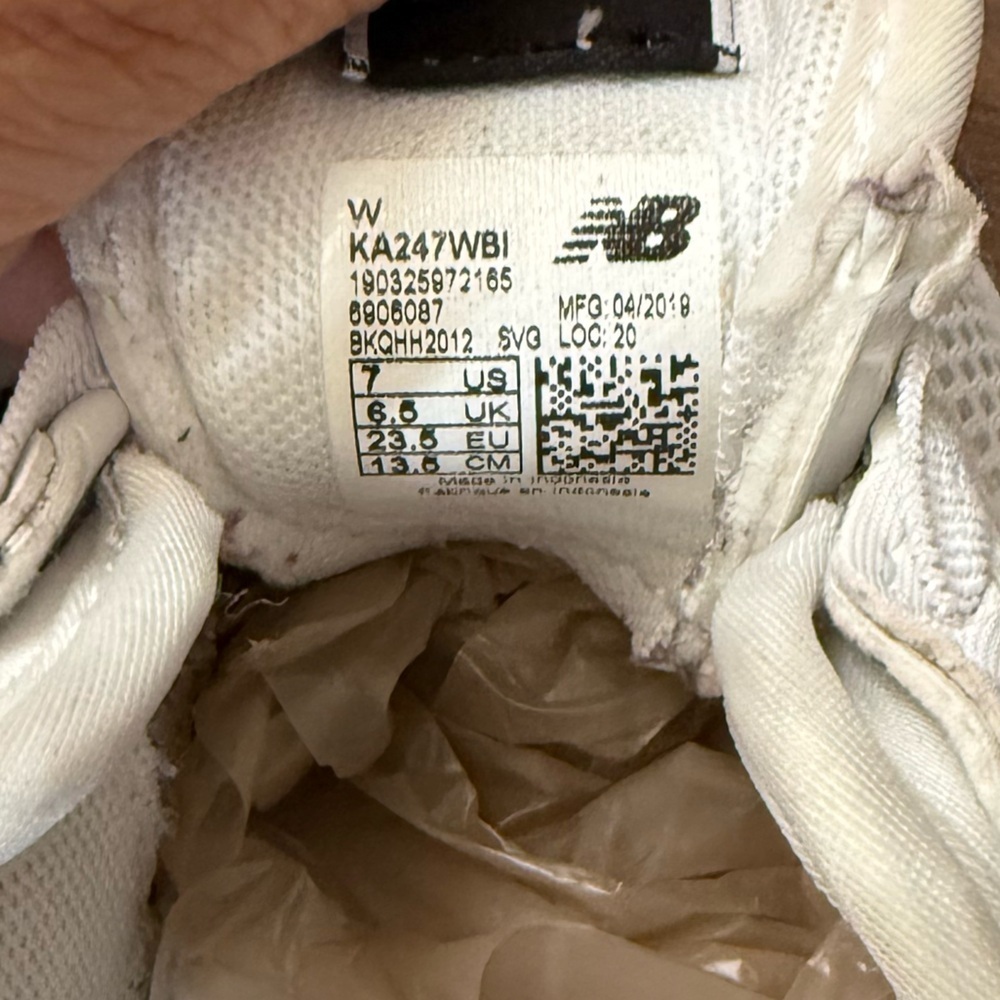 New Balance Kids 247 ' White and Black Sneakers-Size 7 - Picture 10 of 13